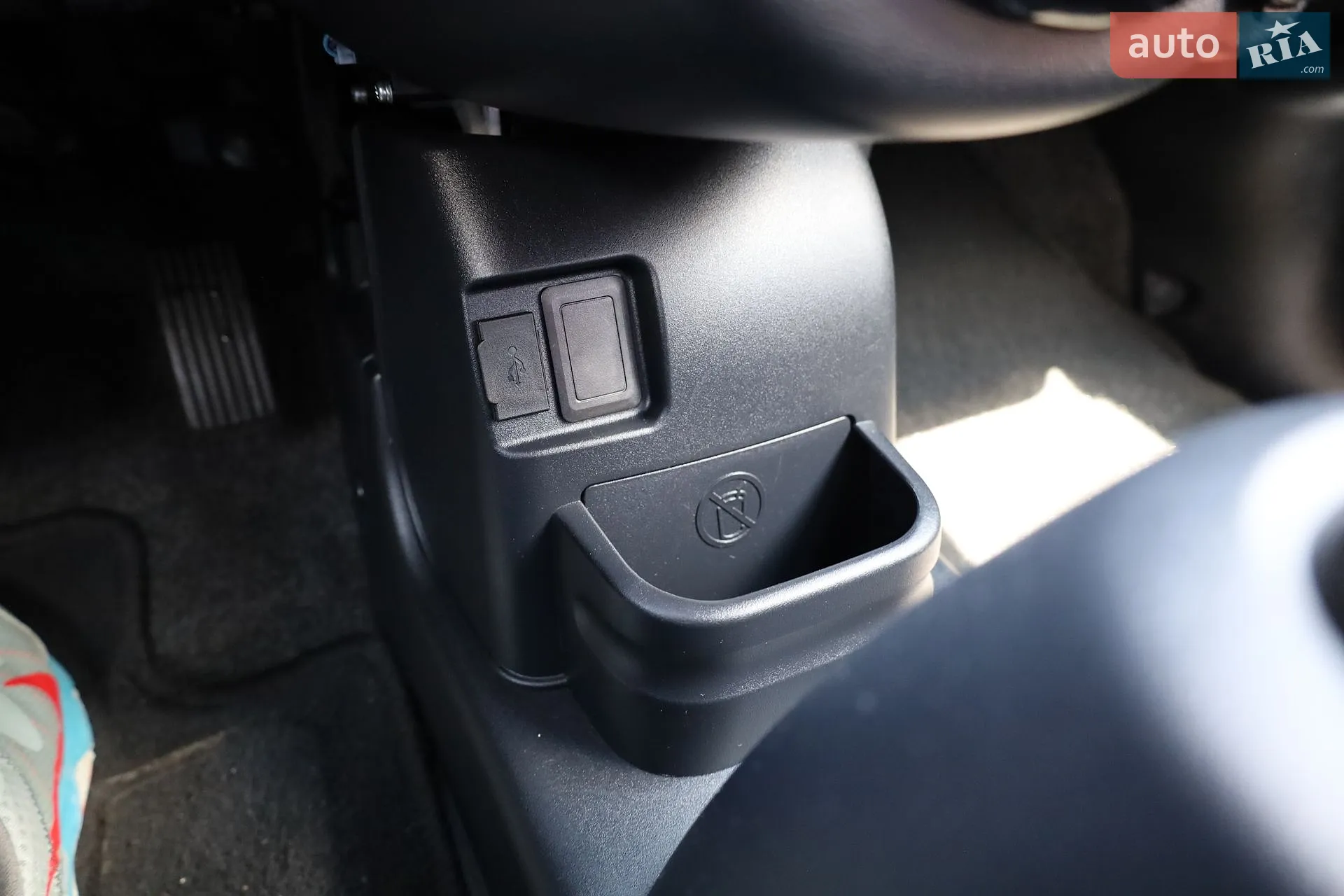 2014 Citroen C-ZERO - мініатюра 37