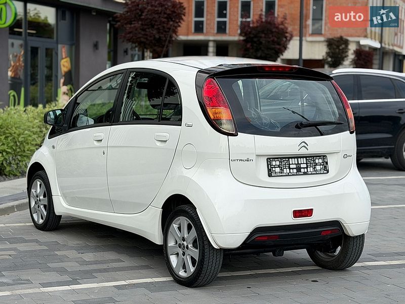 Хэтчбек Citroen C-Zero 2012 в Городке