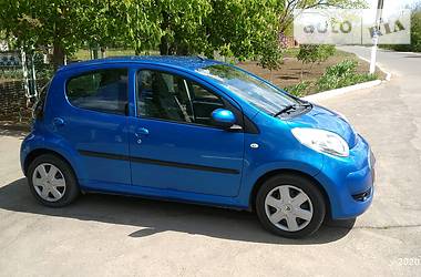 Хэтчбек Citroen C1 2010 в Новой Одессе