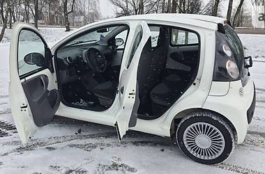 Хэтчбек Citroen C1 2010 в Чернигове