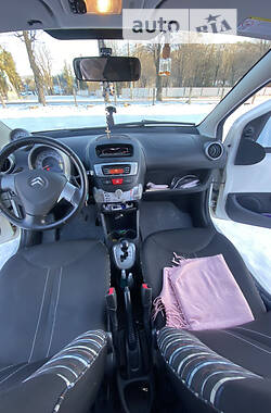 Хэтчбек Citroen C1 2012 в Львове