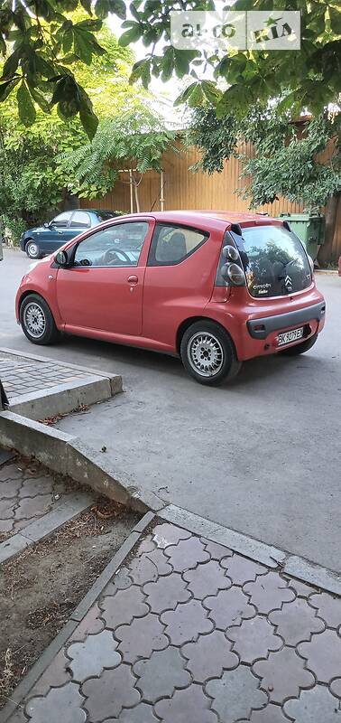 Купе Citroen C1 2011 в Южном