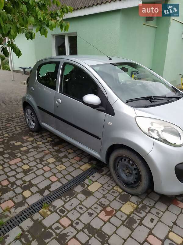 Хэтчбек Citroen C1 2007 в Ровно