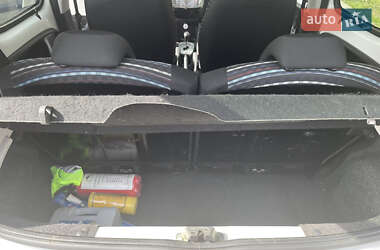 Хэтчбек Citroen C1 2013 в 