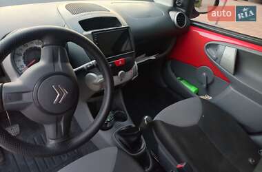 Хэтчбек Citroen C1 2012 в 
