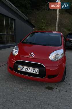 Хэтчбек Citroen C1 2012 в 