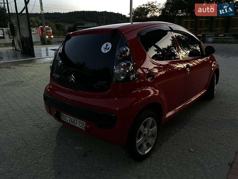 Хэтчбек Citroen C1 2012 в Львове