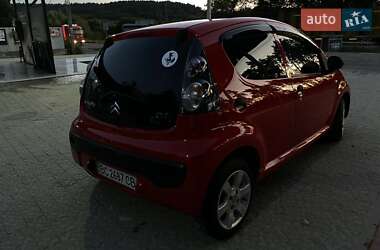 Хэтчбек Citroen C1 2012 в 