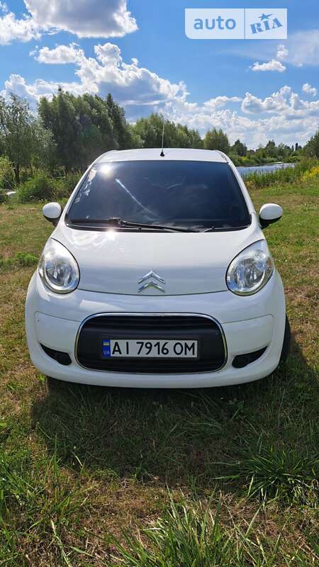 Хэтчбек Citroen C1 2009 в Барышевке