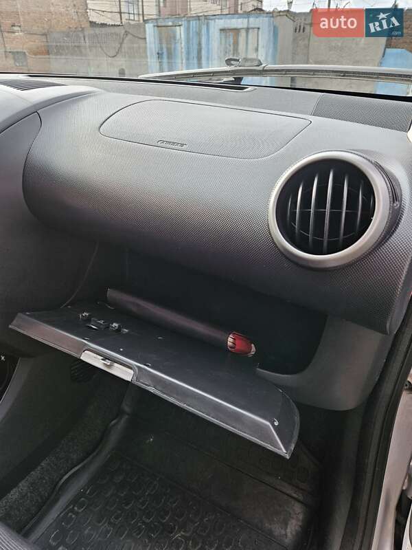 Хэтчбек Citroen C1 2012 в Виннице