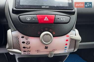 Хетчбек Citroen C1 2011 в Запоріжжі