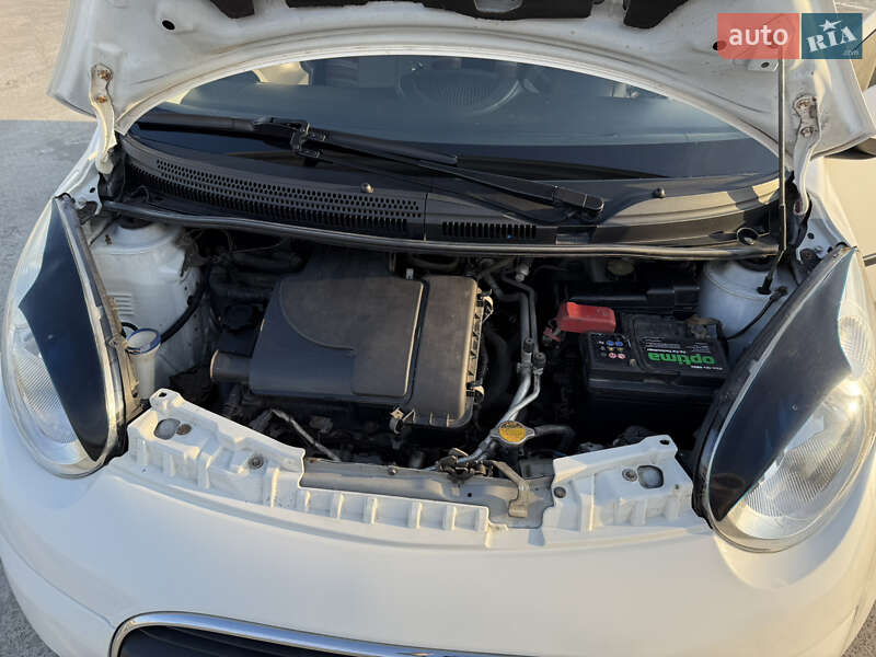 Хэтчбек Citroen C1 2010 в Киеве
