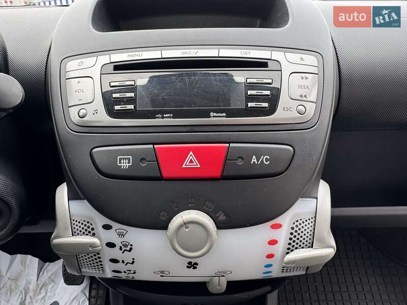 Хетчбек Citroen C1 2014 в Києві