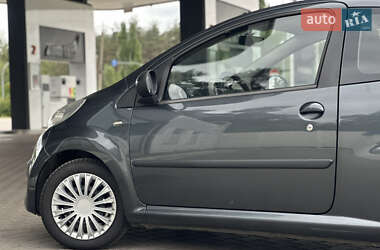 Хэтчбек Citroen C1 2006 в 