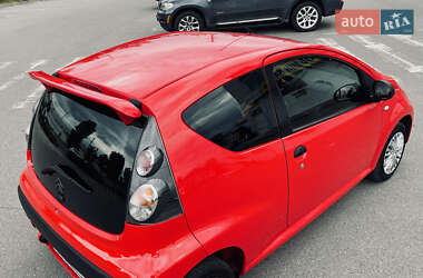 Хэтчбек Citroen C1 2007 в 