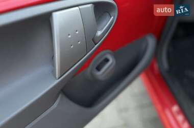 Хэтчбек Citroen C1 2011 в 