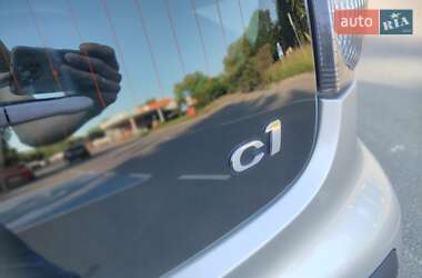 Хэтчбек Citroen C1 2012 в 