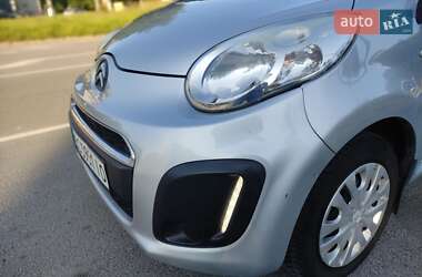 Хэтчбек Citroen C1 2012 в 