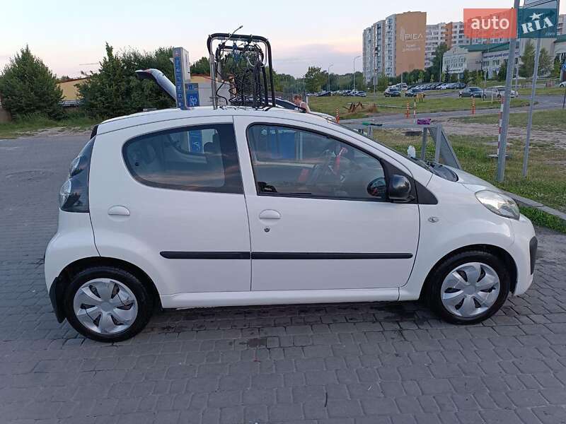 Хэтчбек Citroen C1 2013 в Львове