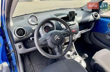 Хэтчбек Citroen C1 2011 в 