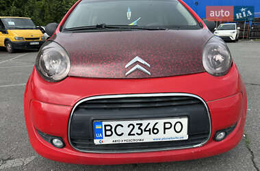 Хэтчбек Citroen C1 2011 в 
