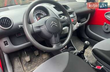 Хэтчбек Citroen C1 2011 в 
