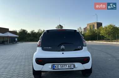 Хэтчбек Citroen C1 2014 в 
