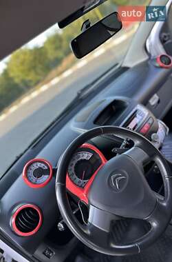 Хэтчбек Citroen C1 2014 в 