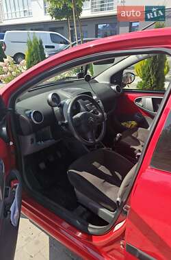 Хэтчбек Citroen C1 2006 в 