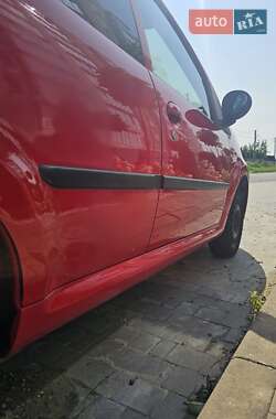 Хэтчбек Citroen C1 2006 в 