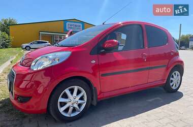 Хэтчбек Citroen C1 2011 в 