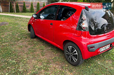 Хэтчбек Citroen C1 2006 в 
