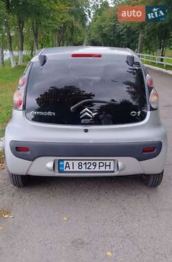 Хэтчбек Citroen C1 2011 в 