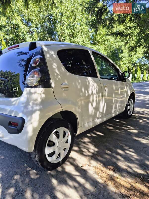 Хетчбек Citroen C1 2012 в Хоросткові