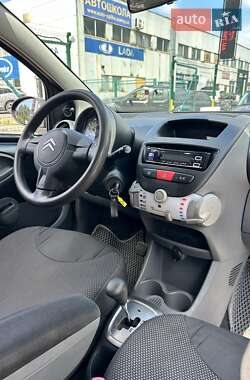 Хэтчбек Citroen C1 2009 в 