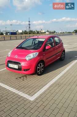 Хэтчбек Citroen C1 2008 в Нововолынске