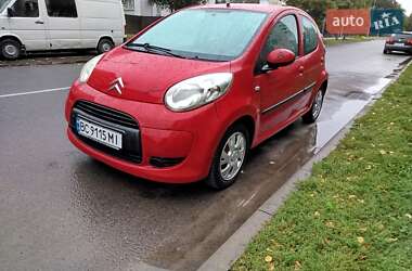 Хэтчбек Citroen C1 2010 в 