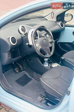 Хэтчбек Citroen C1 2013 в 