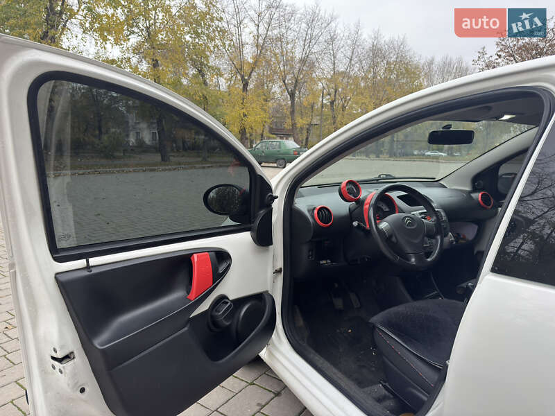 Хетчбек Citroen C1 2013 в Запоріжжі фото 7 Хетчбек Citroen C1 2013 в Запоріжжі