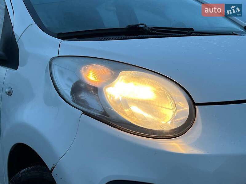 Хетчбек Citroen C1 2012 в Львові