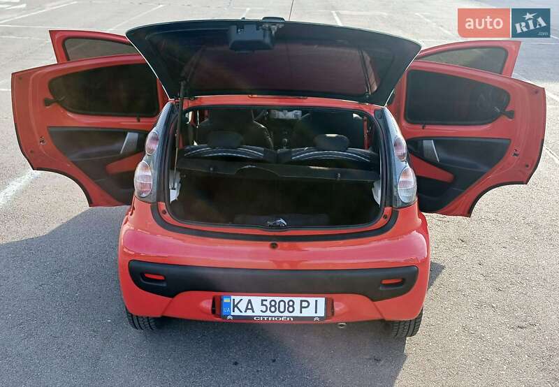 Хетчбек Citroen C1 2012 в Києві