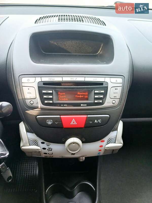 Хетчбек Citroen C1 2012 в Києві