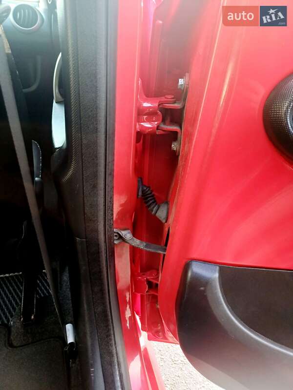 Хетчбек Citroen C1 2012 в Києві