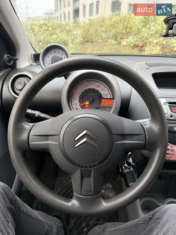 Хетчбек Citroen C1 2011 в Києві