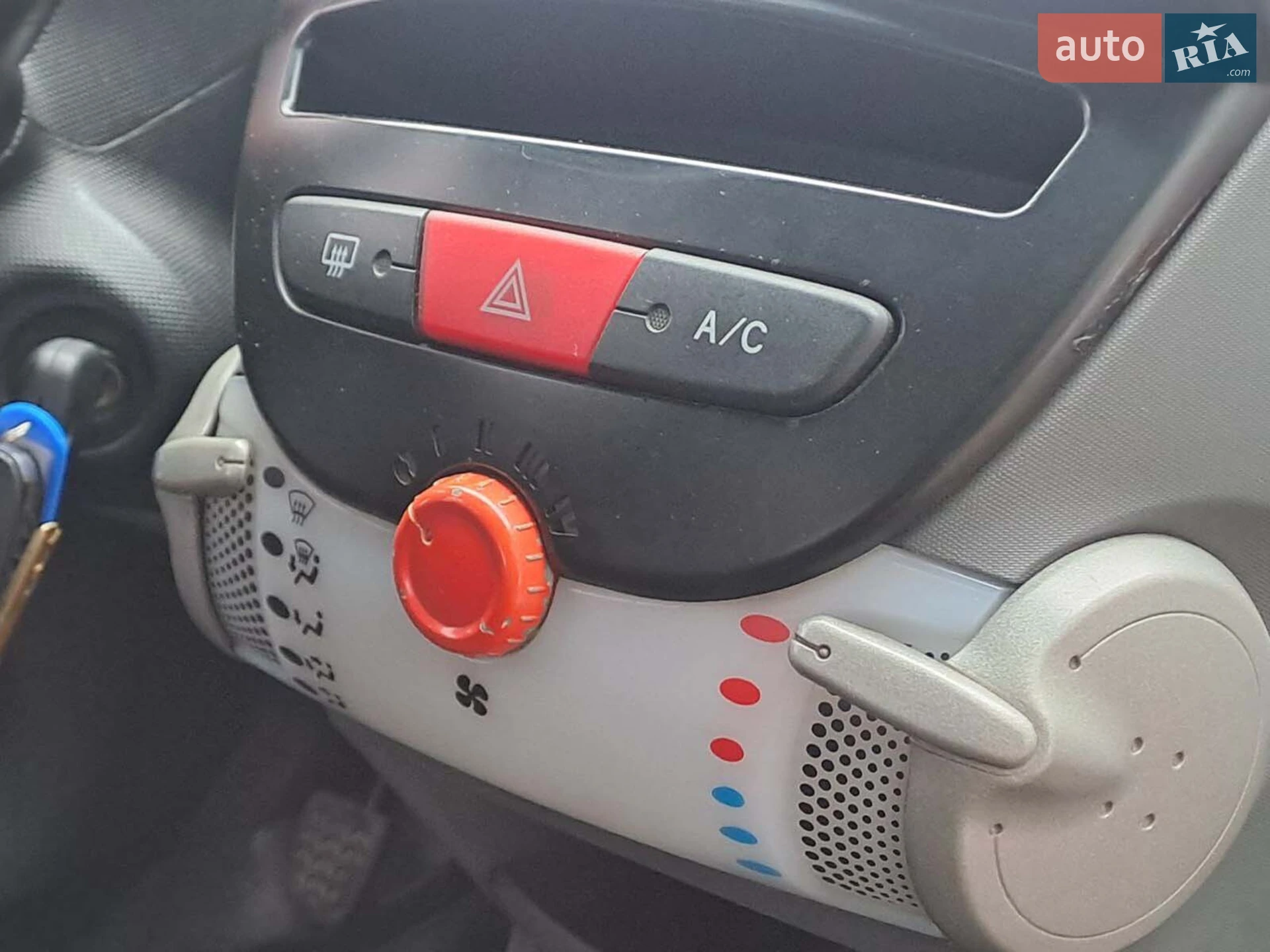 2011 Citroen C1 - мініатюра 10