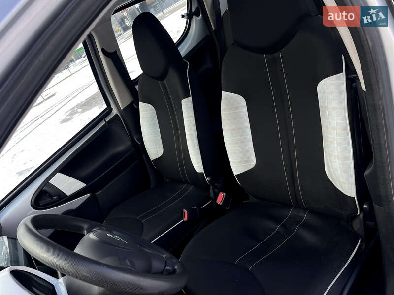 Хетчбек Citroen C1 2013 в Львові