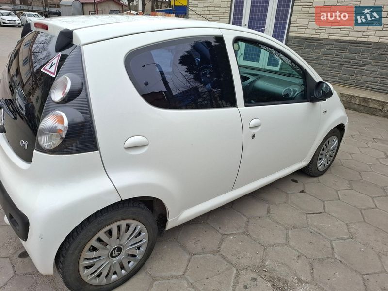 Хетчбек Citroen C1 2012 в Одесі