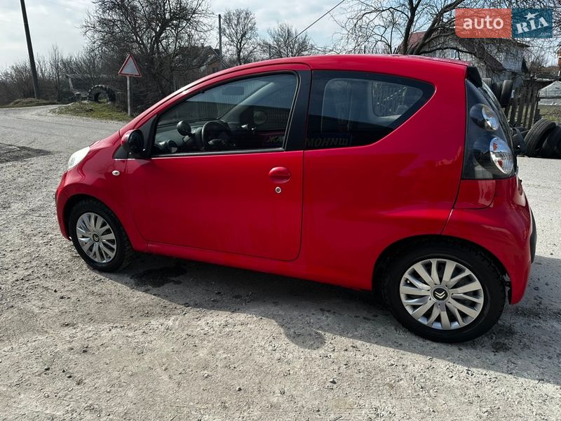 Хэтчбек Citroen C1 2012 в Киеве