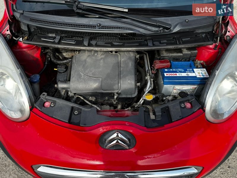 Хэтчбек Citroen C1 2012 в Киеве