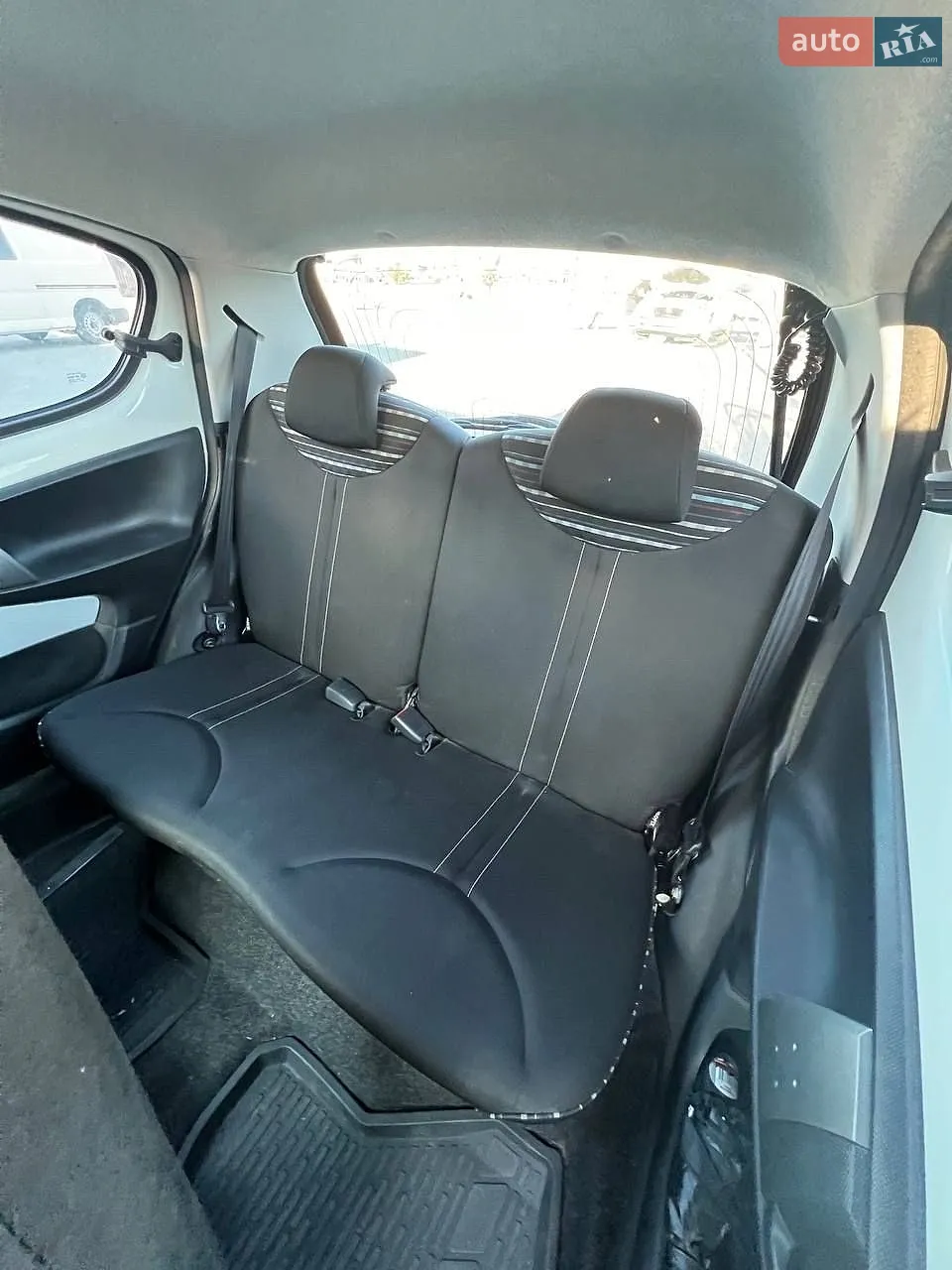 2014 Citroen C1 - мініатюра 10